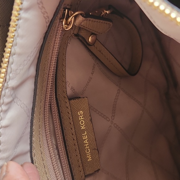 MICHAEL KORS SNAKESKIN SATCHEL/ CROSSBODY EUC - Picture 9 of 12